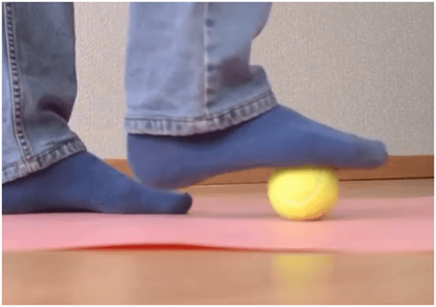 get rid foot pain using tennis ball